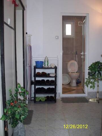 Фото номера Вилла с 3 спальнями Дома для отпуска Guest House Lazar Raykov г. Рибарица 52