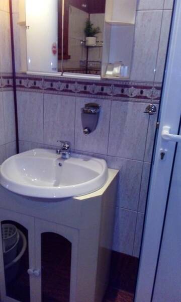 Фото номера Вилла с 3 спальнями Дома для отпуска Guest House Lazar Raykov г. Рибарица 28