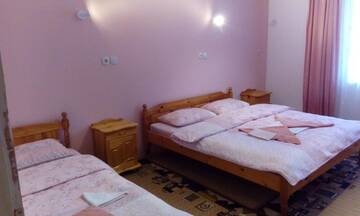 Фото номера Вилла с 3 спальнями Дома для отпуска Guest House Lazar Raykov г. Рибарица 85