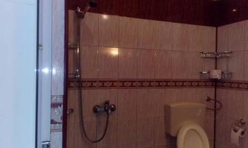 Фото номера Вилла с 3 спальнями Дома для отпуска Guest House Lazar Raykov г. Рибарица 62
