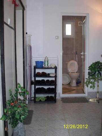 Фото номера Вилла с 3 спальнями Дома для отпуска Guest House Lazar Raykov г. Рибарица 35