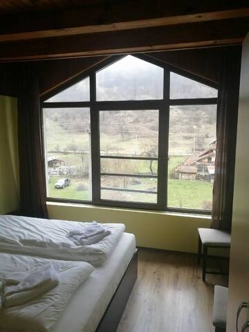 Фото номера Апартаменты с 2 спальнями Отель Family Hotel Virgin г. Рибарица 2