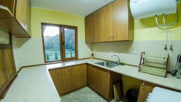 Фото номера Вилла с 3 спальнями Виллы Къща за гости Черна река г. Рибарица 23