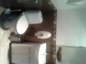Фото номера Четырехместный номер с балконом Отель Hotel Zornitsa г. Рибарица 2